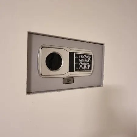 Dv House Napoli Via Toledo Quartierispagnoli בית נופש נאפולי